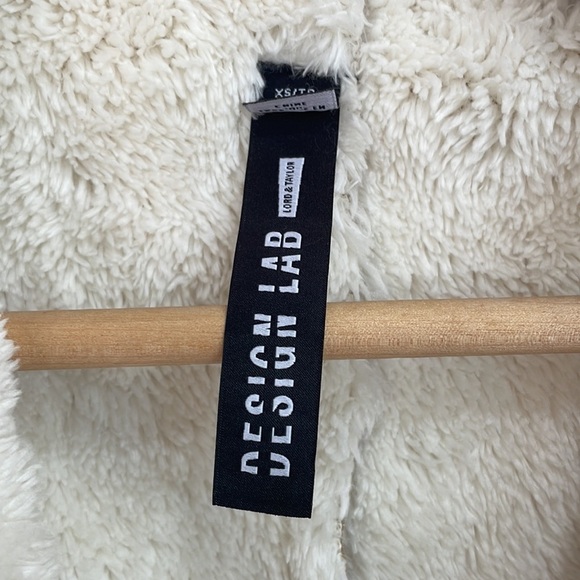 Design Labs || Lord & Taylor Faux Suede & Faux Sherpa Lining Vest; Size XS - Picture 4 of 15